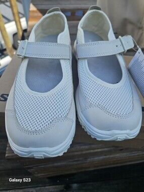 NWT Salomon Unisex RX Marie Jeanne  Mary Jane Mesh Sneaker